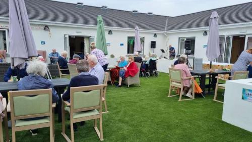 Araglen-House-Nursing-Home-Summer-BBQ-1